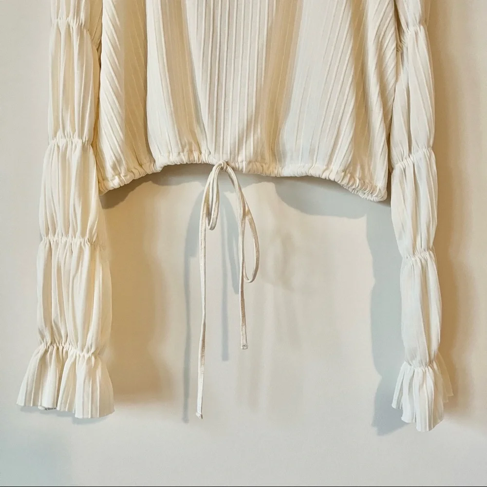 NWOT Zara long sleeve blouse - Picture 4 of 5